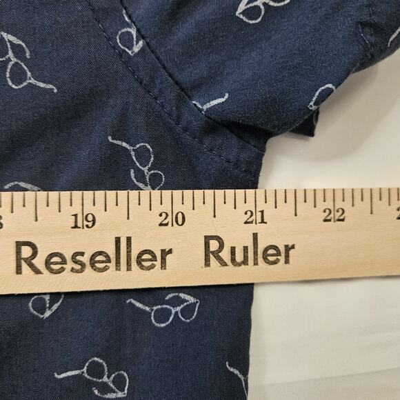 Molokai Surf Co. Men's Sunglasses Blue White Button Down Shirt AOP Size Medium - Picture 7 of 8